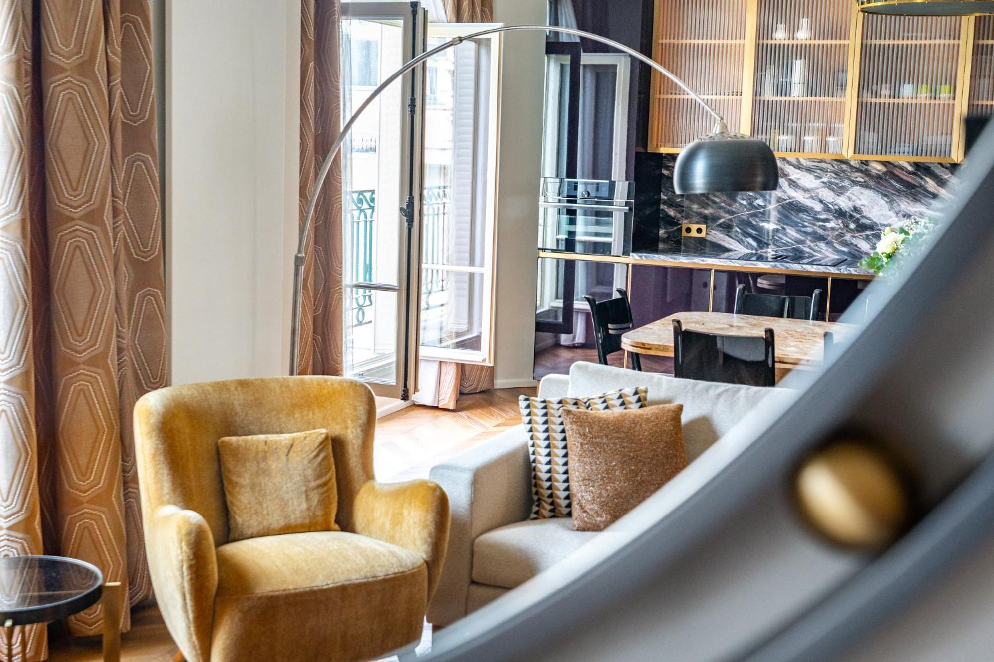 Prestigious Apartment, Eiffel Tower * Paris