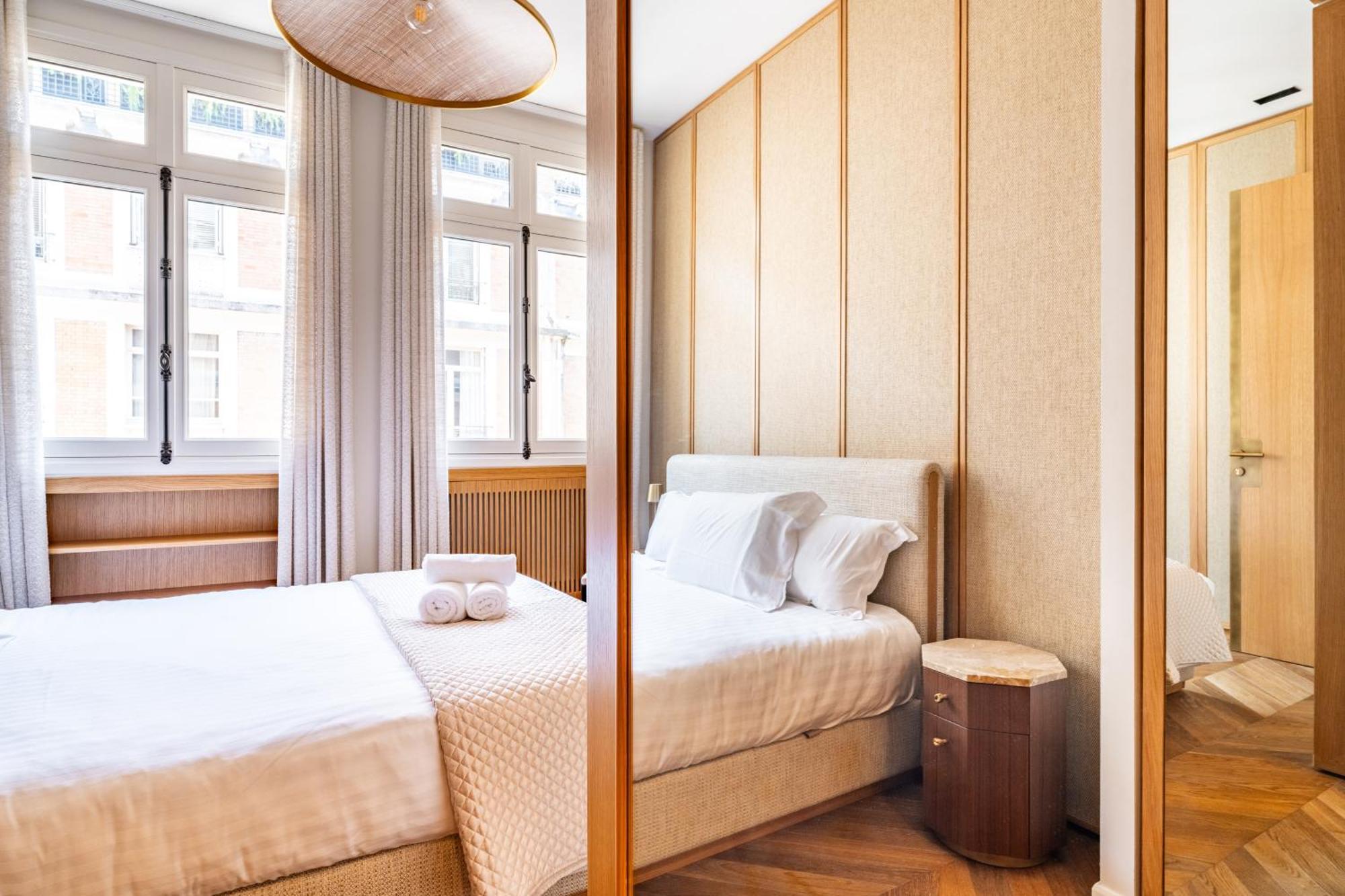 Prestigious Apartment, Eiffel Tower *